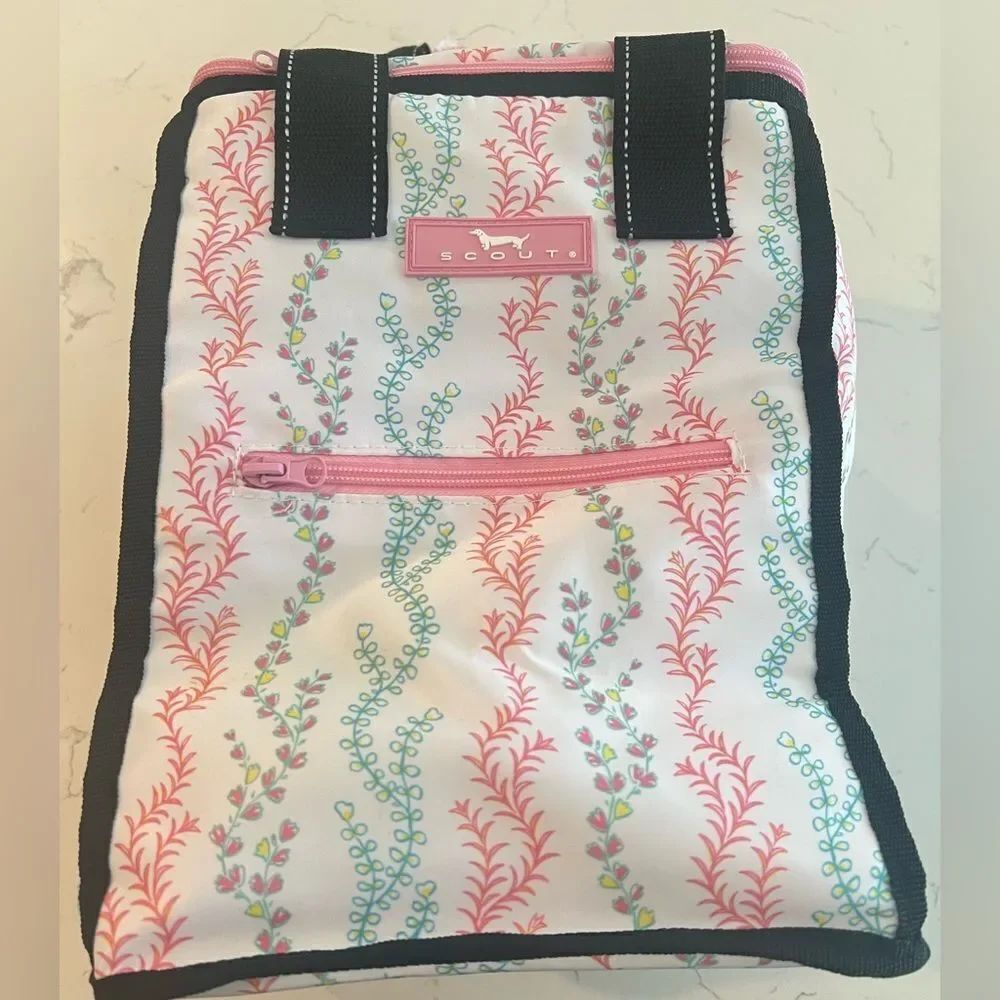 Scout pleasure chest cooler bag